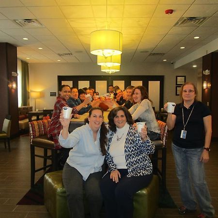 Hampton Inn Pratt Dış mekan fotoğraf
