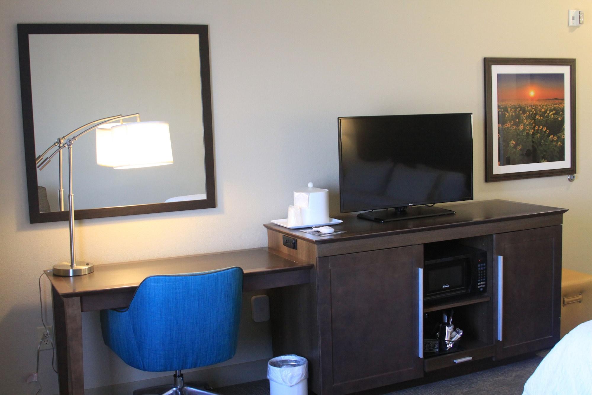 Hampton Inn Pratt Dış mekan fotoğraf