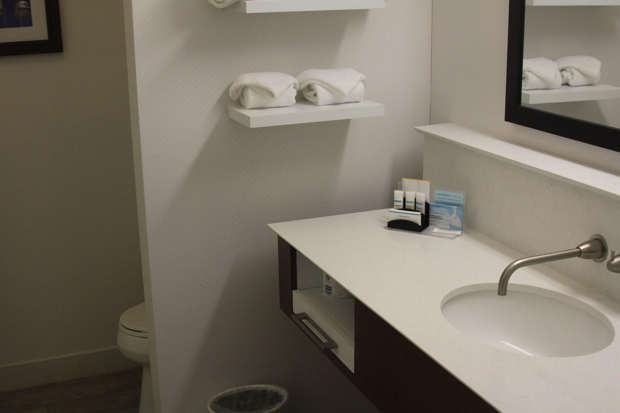 Hampton Inn Pratt Dış mekan fotoğraf