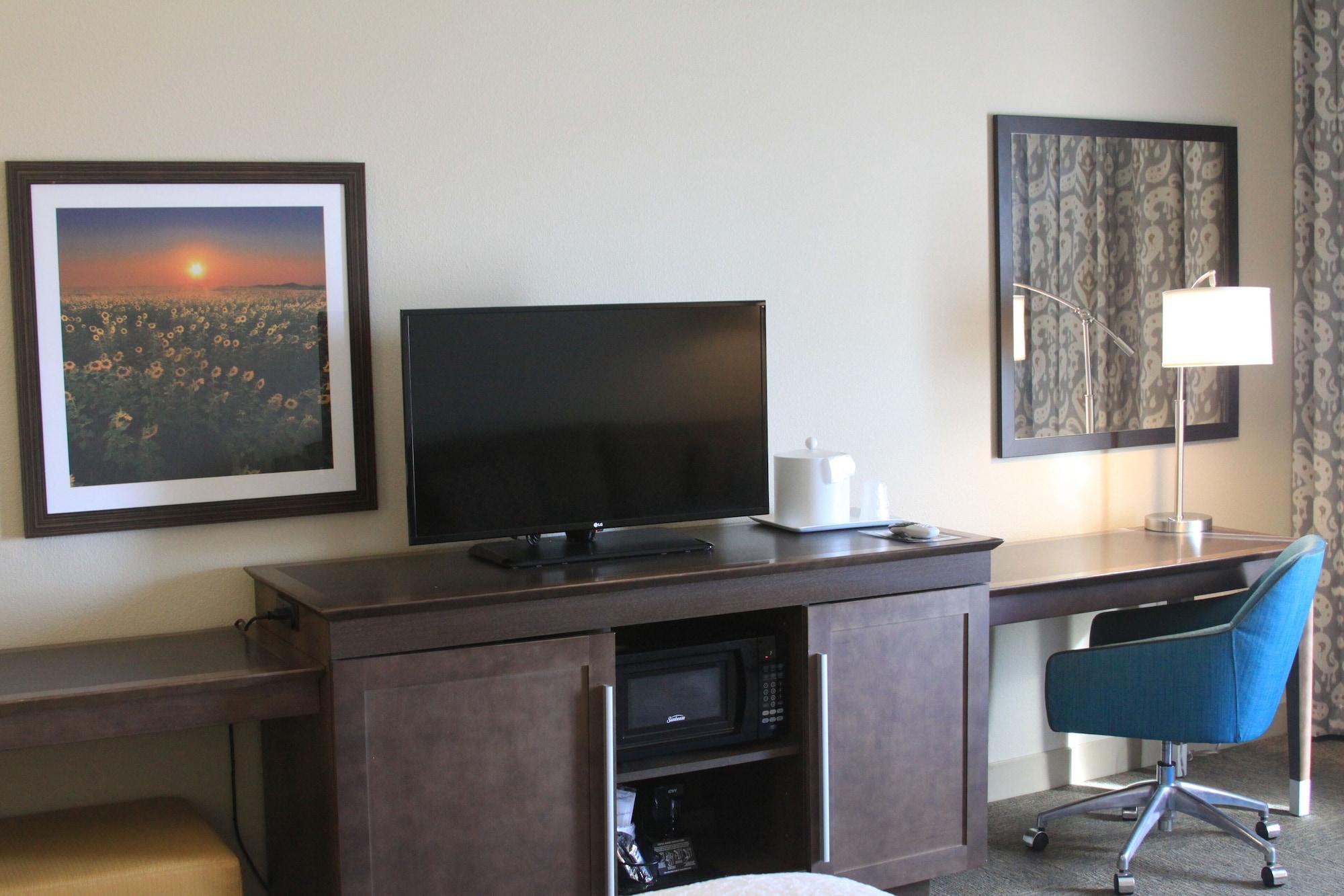 Hampton Inn Pratt Dış mekan fotoğraf