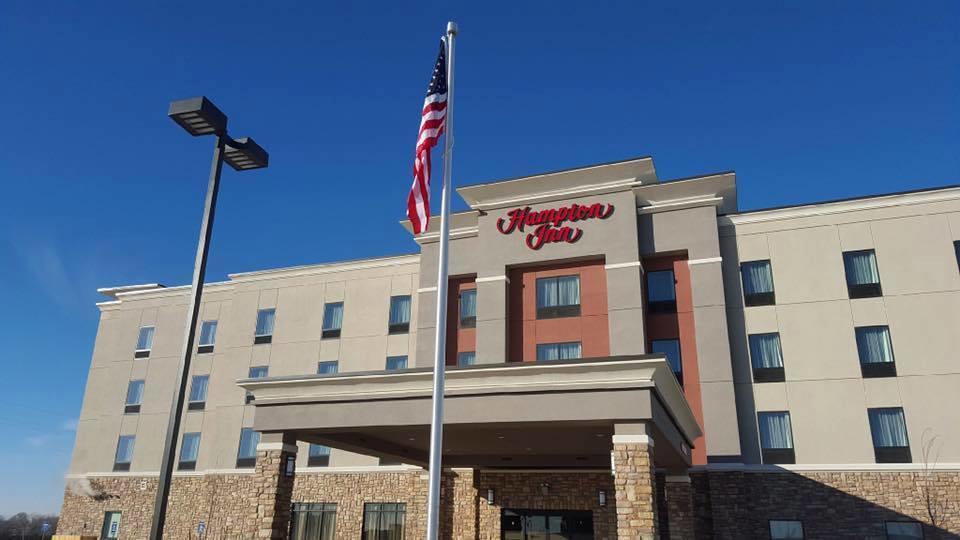 Hampton Inn Pratt Dış mekan fotoğraf
