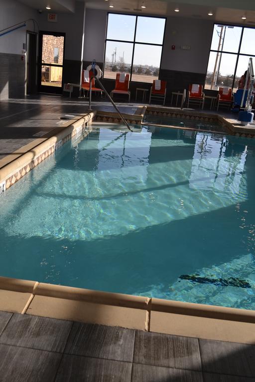 Hampton Inn Pratt Dış mekan fotoğraf