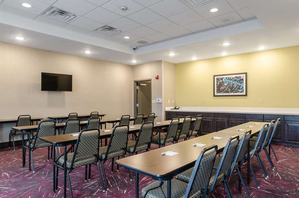 Hampton Inn Pratt Konforlar fotoğraf