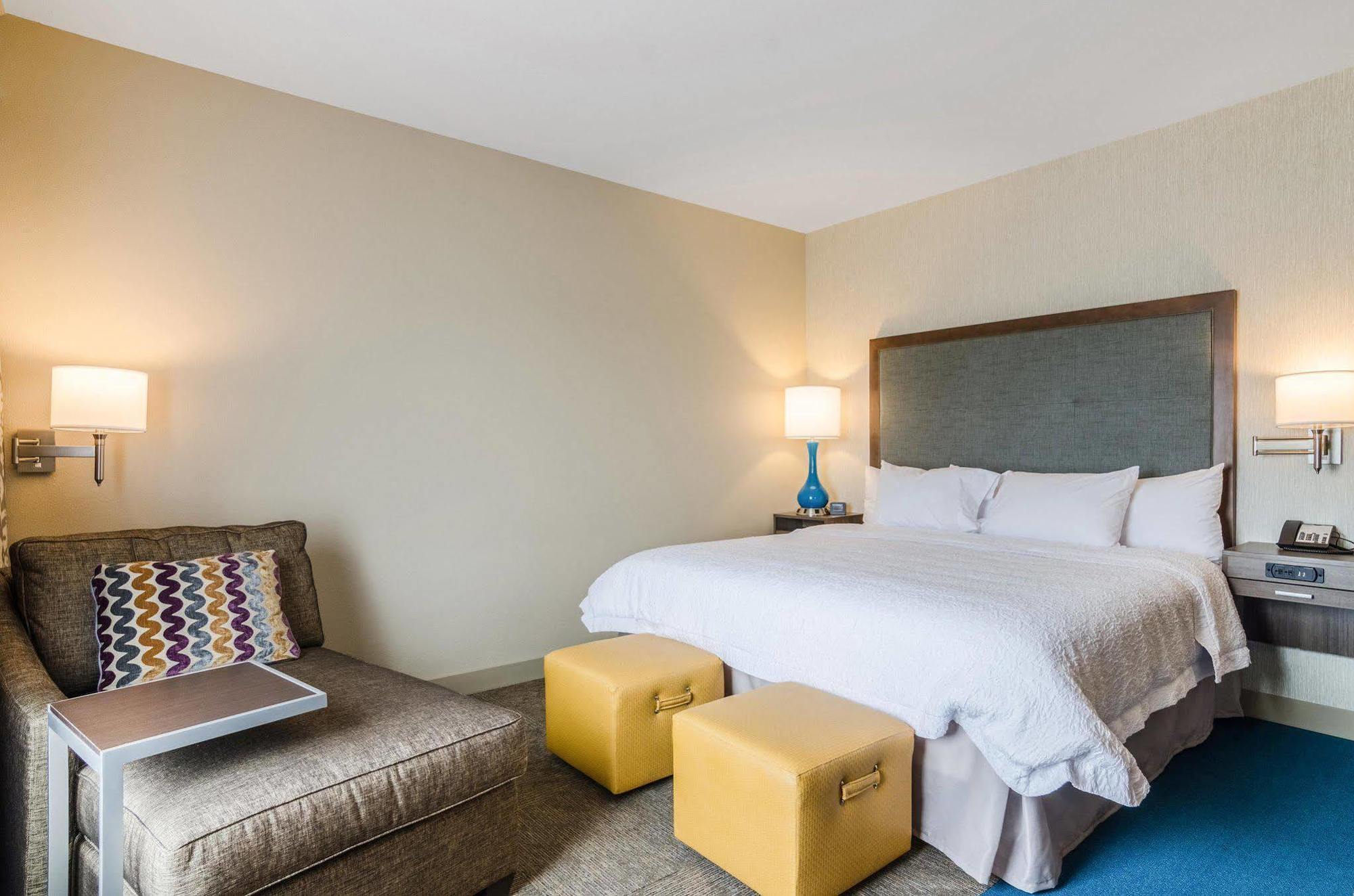 Hampton Inn Pratt Dış mekan fotoğraf