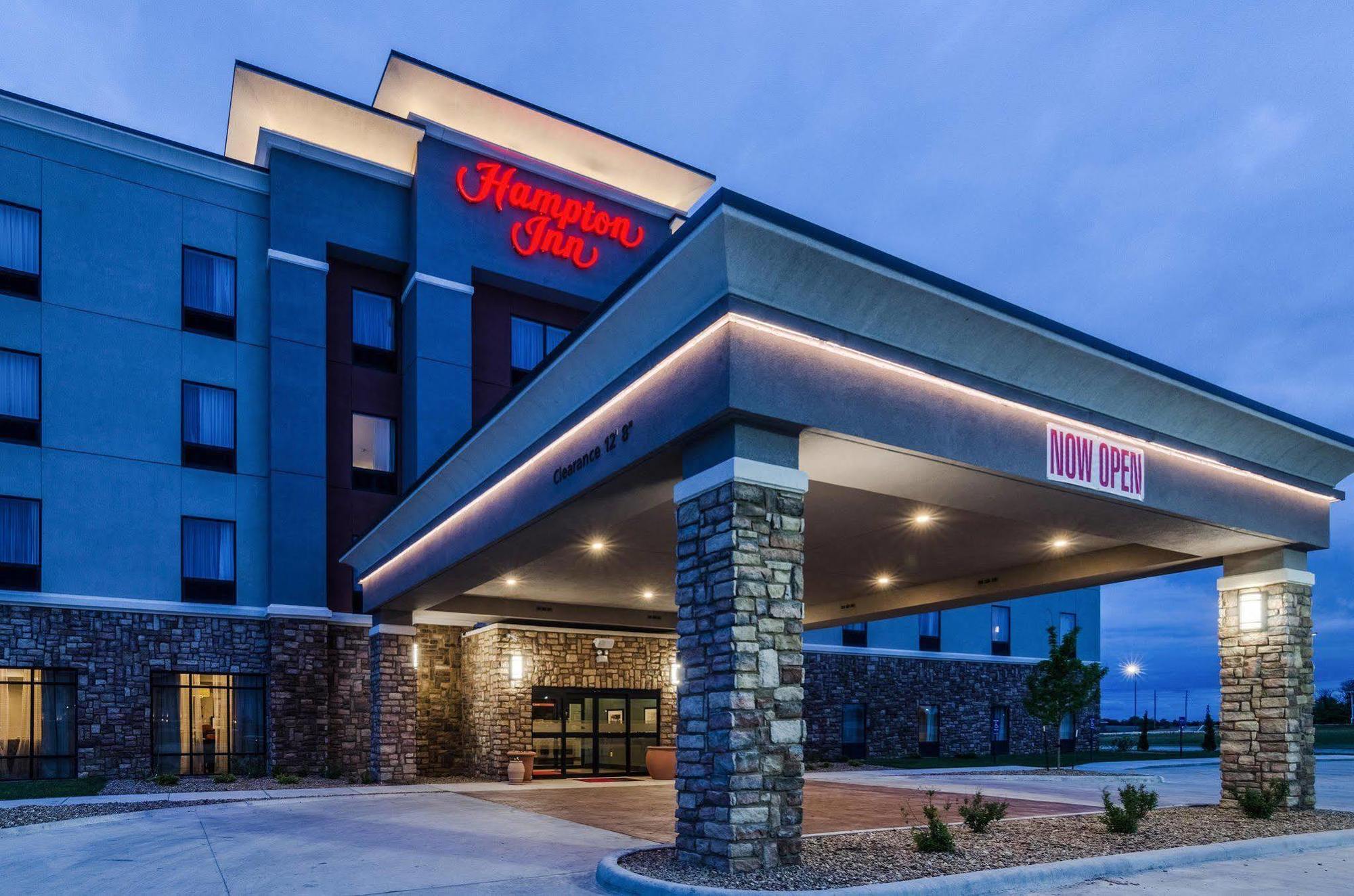Hampton Inn Pratt Dış mekan fotoğraf