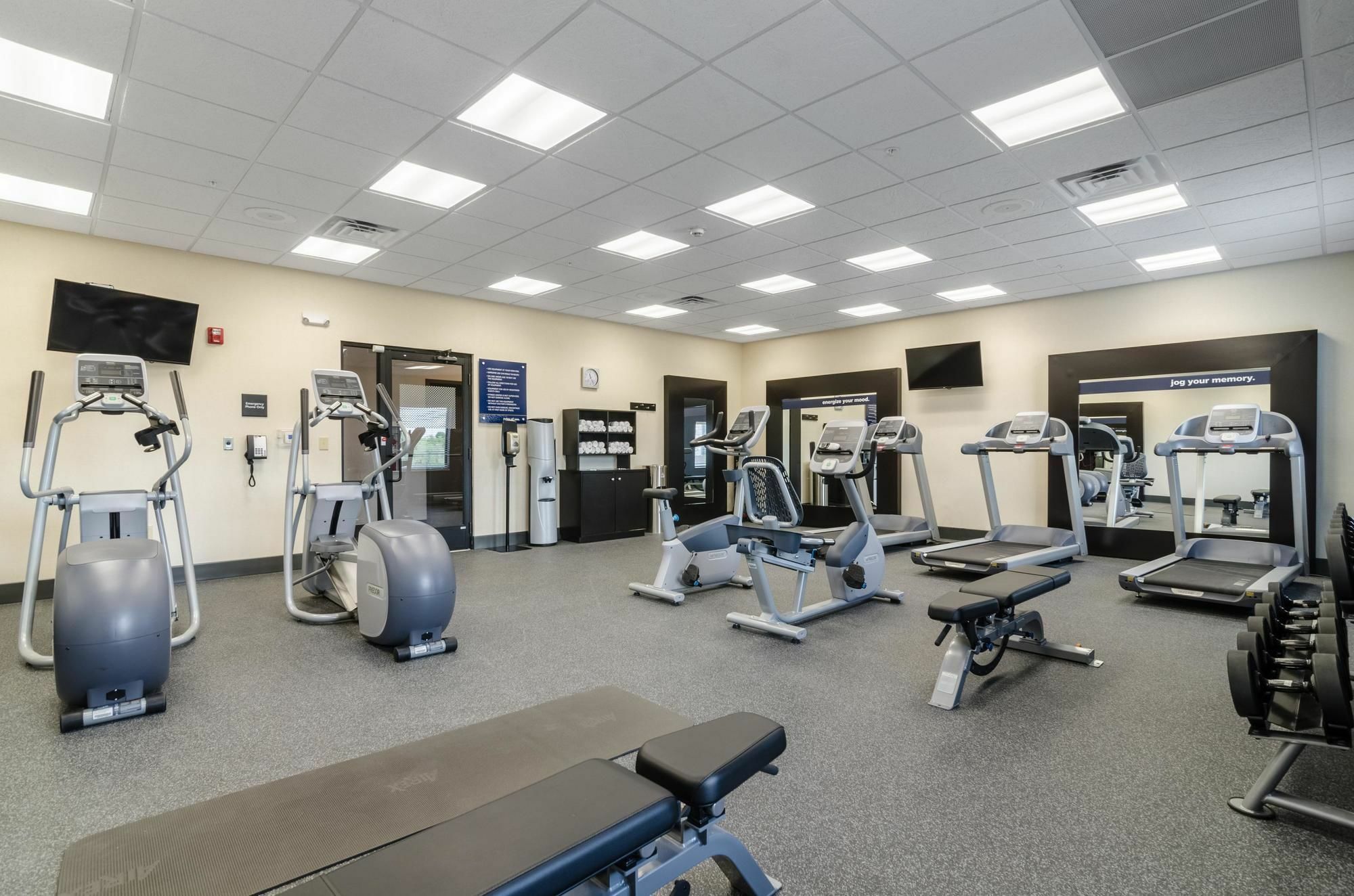 Hampton Inn Pratt Dış mekan fotoğraf