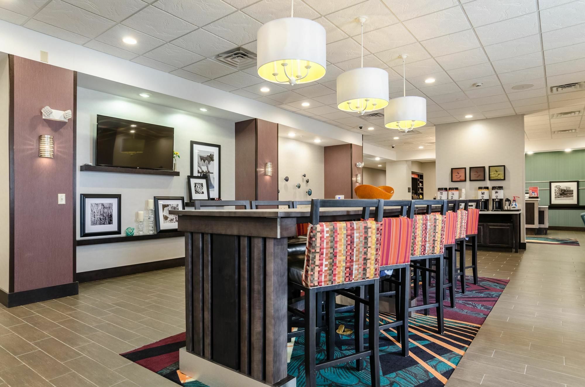 Hampton Inn Pratt Dış mekan fotoğraf